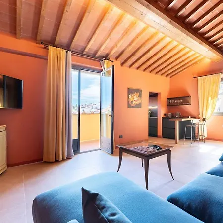 Sdrucciolo Dei Pitti Fourth Floor Florence