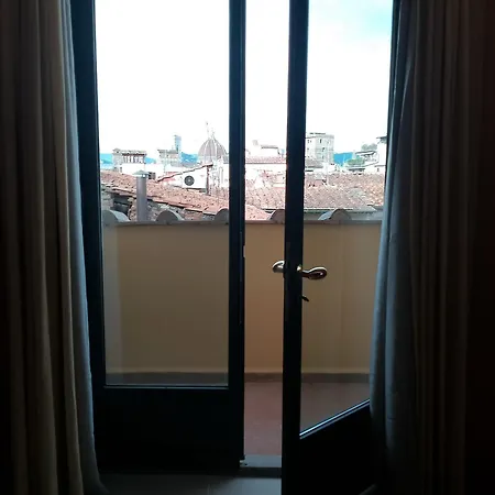 Sdrucciolo Dei Pitti Fourth Floor Florence